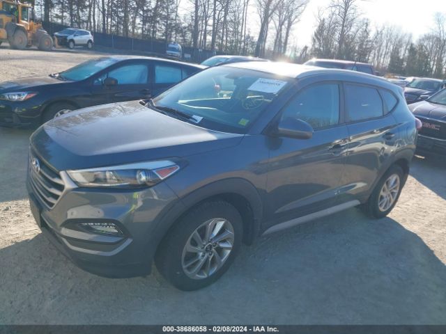 KM8J3CA41HU485019 Hyundai TUCSON SE