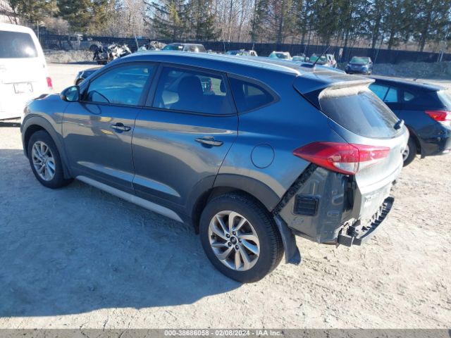 KM8J3CA41HU485019 Hyundai TUCSON SE