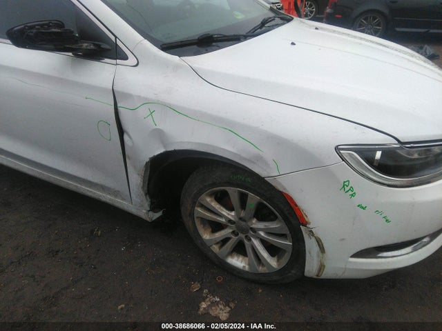 Chrysler 200 Limited 2015 1C3CCCAB2FN684605 Image 6