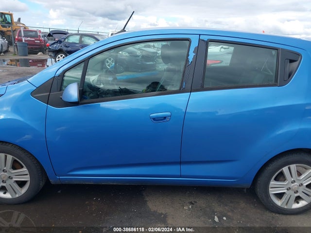 Chevrolet Spark 1lt Auto 2014 KL8CD6S96EC510965 Image 14