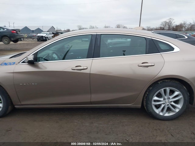 Chevrolet MALIBU LT 2018 1G1ZD5ST5JF216286 Image 14