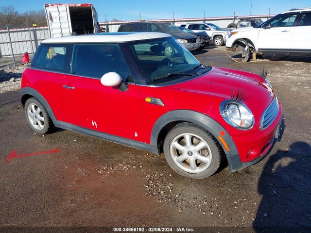 2009 MINI COOPER WMWMF33579TW72445 Photo 0