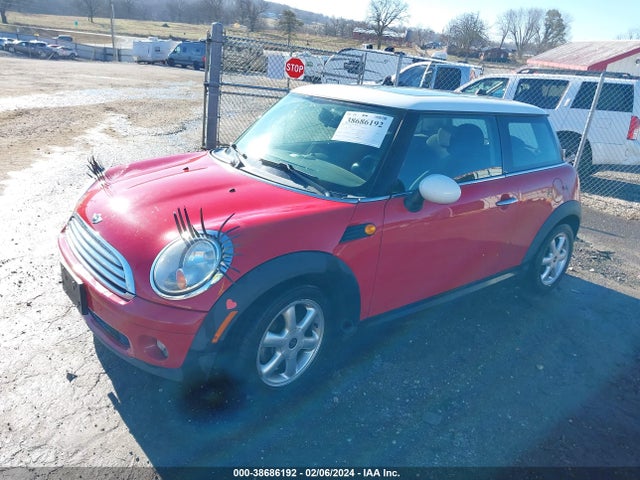 2009 MINI COOPER WMWMF33579TW72445 Photo 1