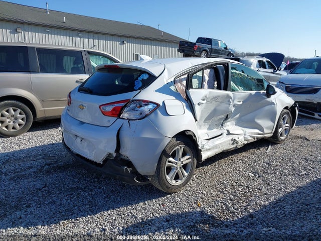 Chevrolet Cruze Lt Auto 2018 3G1BE6SM8JS597849 Image 4