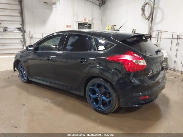 2014 FORD FOCUS ST VIN: 1FADP3L93EL347102