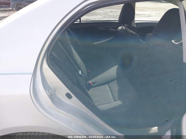 2013 TOYOTA COROLLA S VIN: 2T1BU4EE2DC063492