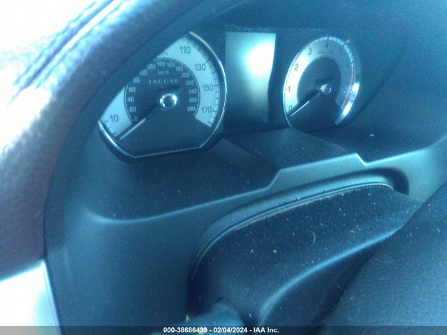 2009 JAGUAR XF SAJWA05B09HR41532 Photo 6