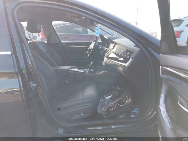 BMW 535i 2014 WBA5B1C53ED475992 Image 5