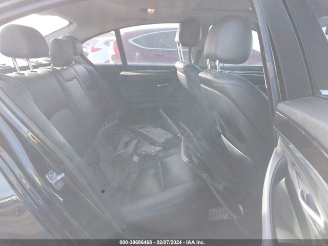 BMW 535i 2014 WBA5B1C53ED475992 Image 8