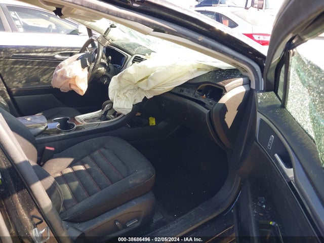 2016 FORD FUSION SE VIN: 3FA6P0H71GR180130