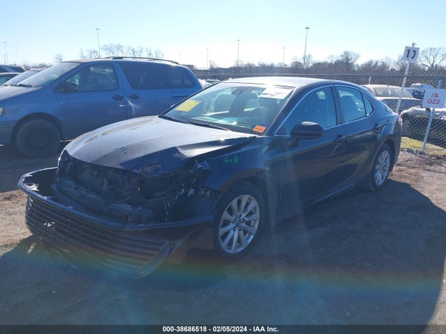 2019 TOYOTA CAMRY LE VIN: 4T1B11HK0KU761698