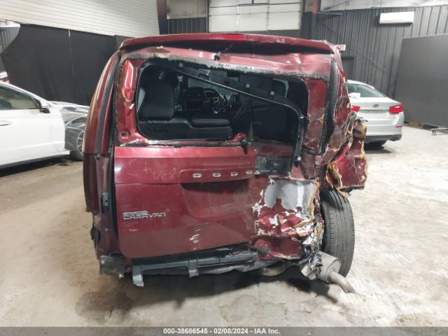 2C4RDGEG9JR195632 Dodge Grand Caravan Gt