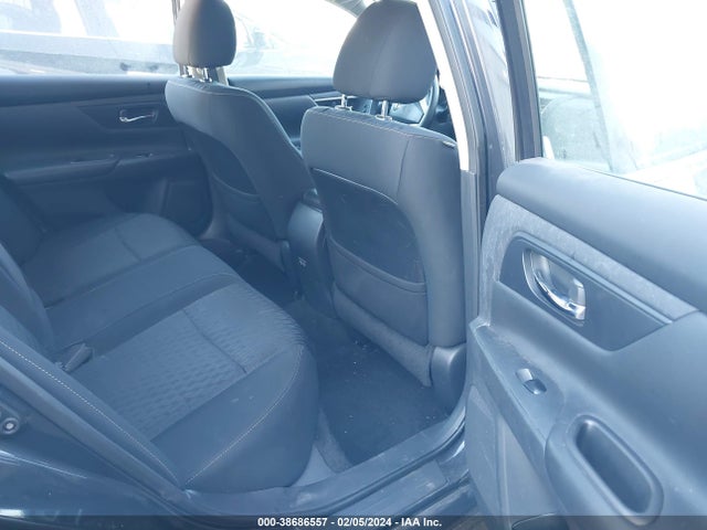 Nissan Altima 2.5 S 2018 1N4AL3AP0JC283935 Image 8