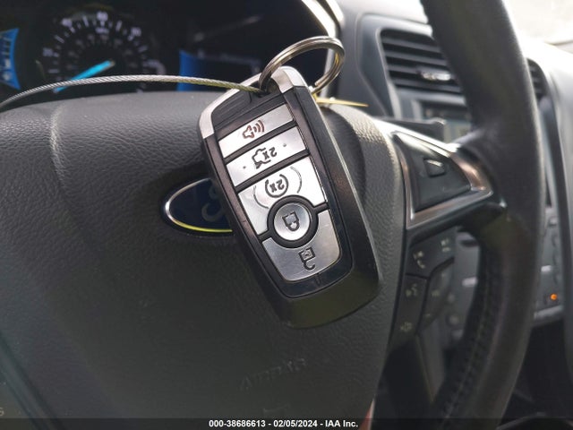 Ford Fusion Energi Titanium 2017 3FA6P0SU8HR354193 Image 11
