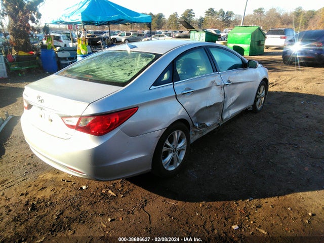 2011 HYUNDAI SONATA LIMITED VIN: 5NPEC4AC5BH140192