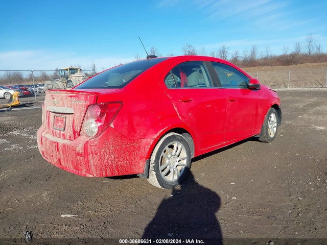 Chevrolet Sonic Lt Auto 2015 1G1JC5SG5F4220196 Image 4