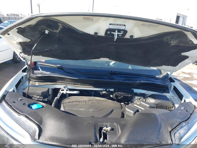 Honda Pilot Touring 2017 5FNYF6H95HB001987 Image 10