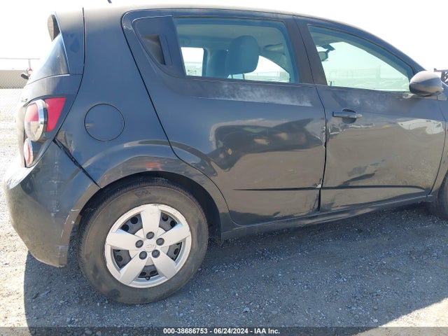 Chevrolet Sonic Ls Auto 2014 1G1JA6SGXE4154528 Image 6