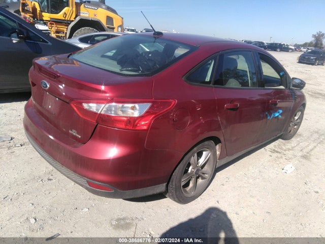Ford FOCUS SE 2014 1FADP3F28EL130059 Image 4
