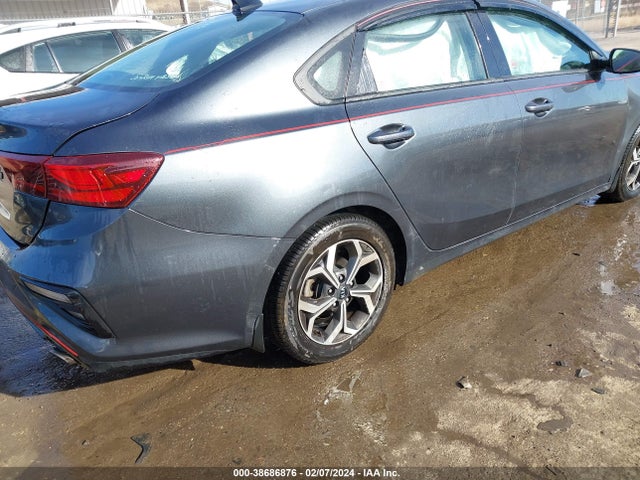 KIA Forte Lxs 2019 3KPF24AD2KE103072 Image 4