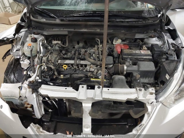 2018 NISSAN KICKS SV VIN: 3N1CP5CUXJL510402