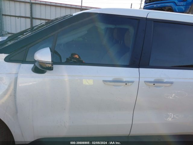 KNDNC5H33N6080228 KIA Carnival Mpv Ex