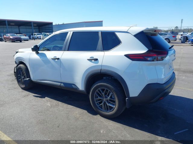 5N1AT3AA2MC823534 Nissan Rogue S Fwd