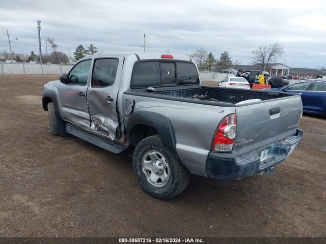 Toyota Tacoma Prerunner 2015 5TFJX4GN8FX043901 Image 3