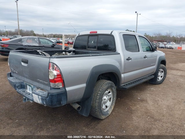 Toyota Tacoma Prerunner 2015 5TFJX4GN8FX043901 Image 4