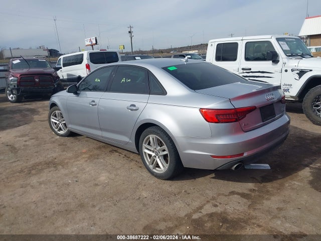 WAUANAF49HN027084 Audi A4 2.0t Premium