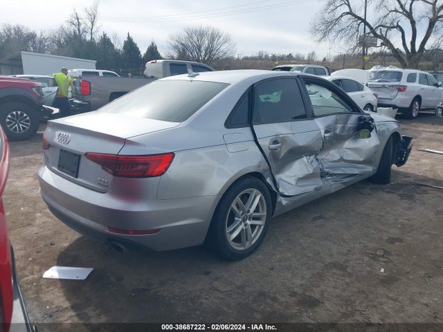WAUANAF49HN027084 Audi A4 2.0t Premium