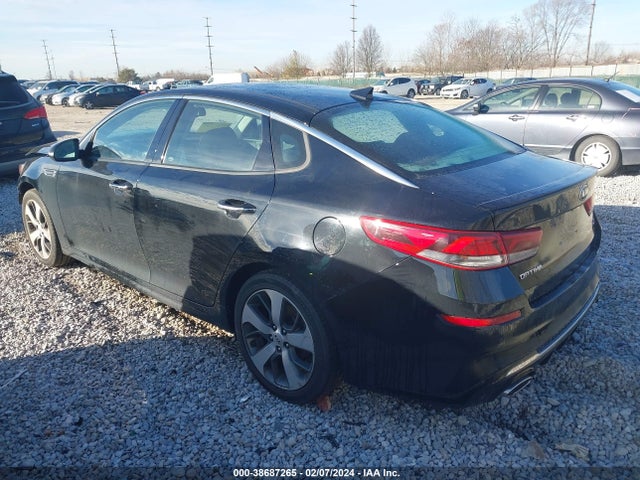 KIA Optima S 2019 5XXGT4L31KG370202 Image 3