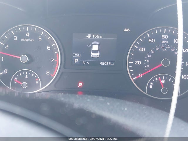 KIA Optima S 2019 5XXGT4L31KG370202 Image 7
