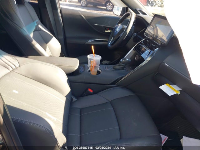 Toyota Venza Limited 2023 JTEAAAAH0PJ146328 Image 5