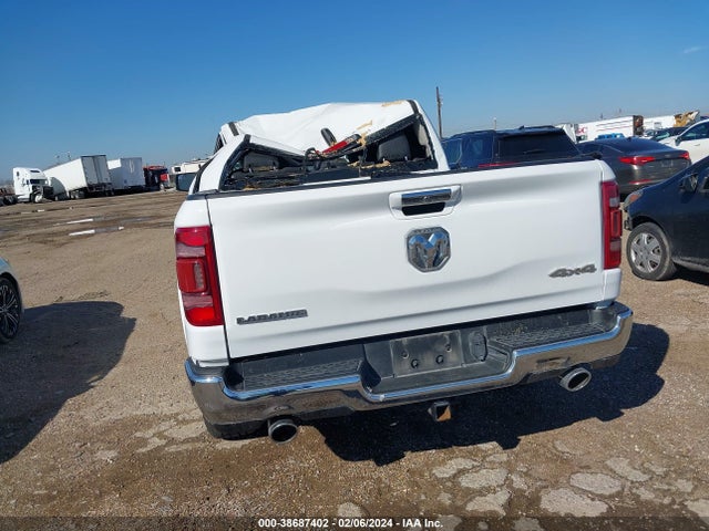 RAM 1500 Laramie  4x4 5'7 Box 2022 1C6SRFJM0NN330063 Image 16