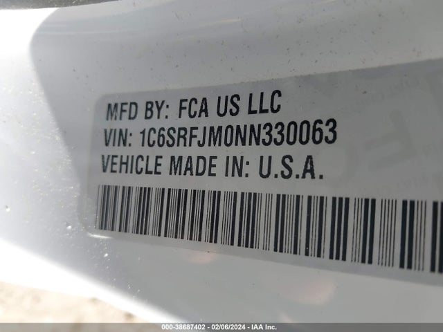 RAM 1500 Laramie  4x4 5'7 Box 2022 1C6SRFJM0NN330063 Image 9