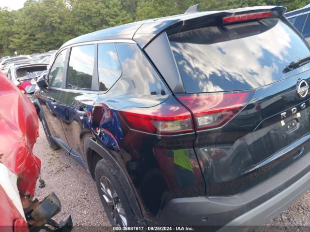 5N1BT3AB9PC814072 Nissan Rogue S Intelligent Awd