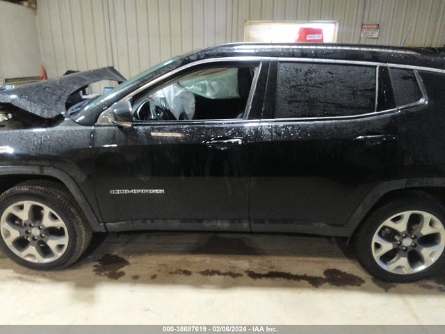 Jeep Compass Limited 4x4 2018 3C4NJDCB3JT131922 Image 15