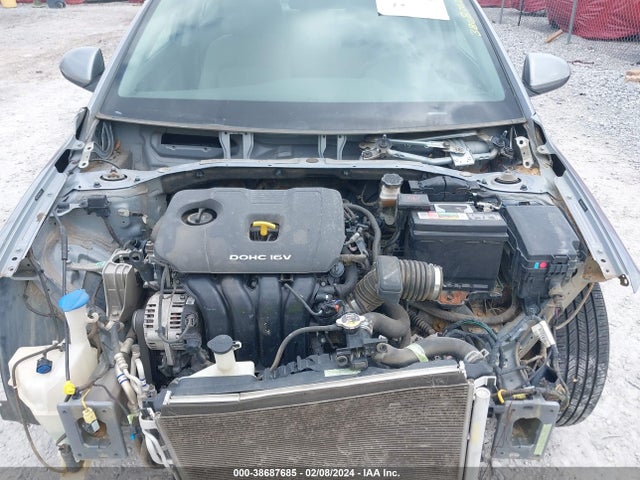 Hyundai ELANTRA SE 2017 5NPD74LF3HH177273 Image 10