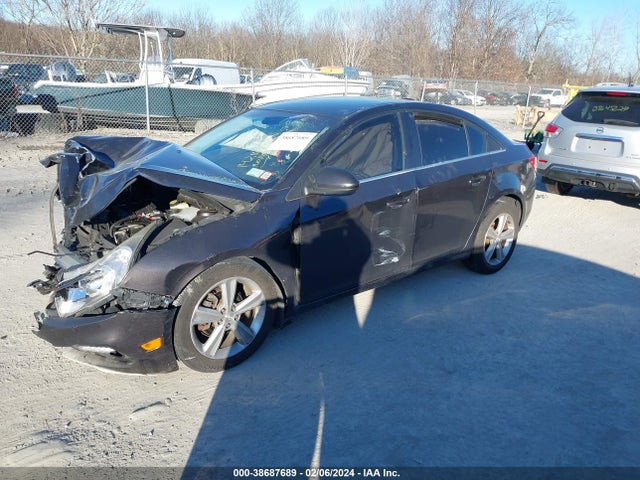 Chevrolet Cruze 2lt Auto 2015 1G1PE5SB1F7232756 Image 2
