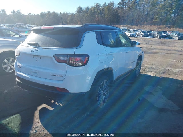 3C4NJDCB9NT122339 Jeep Compass Limited 4x4