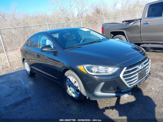 Hyundai ELANTRA SE 2017 5NPD74LF2HH129229 Image 1
