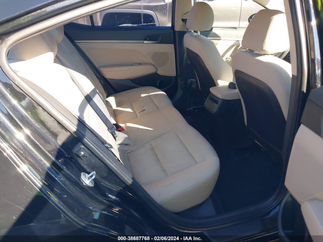 Hyundai ELANTRA SE 2017 5NPD74LF2HH129229 Image 8