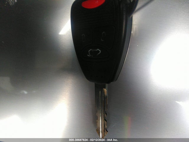 1C3CCBCG8EN176995 Chrysler 200 Limited