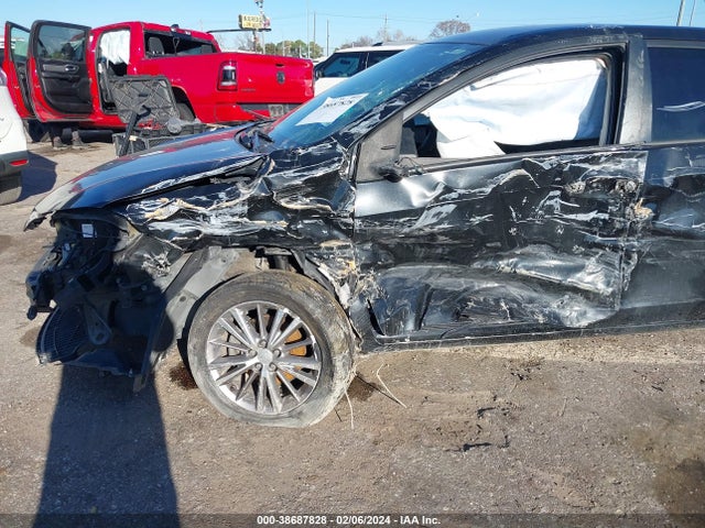 Toyota Corolla Le Plus 2015 5YFBURHE8FP272229 Image 6