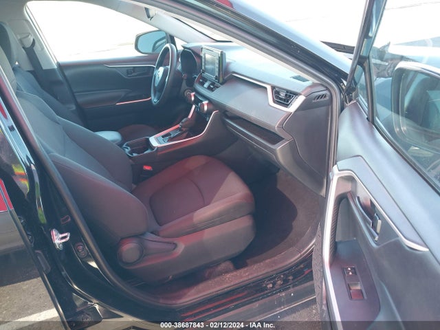 Toyota RAV4 LE 2020 2T3F1RFV0LC087432 Image 5
