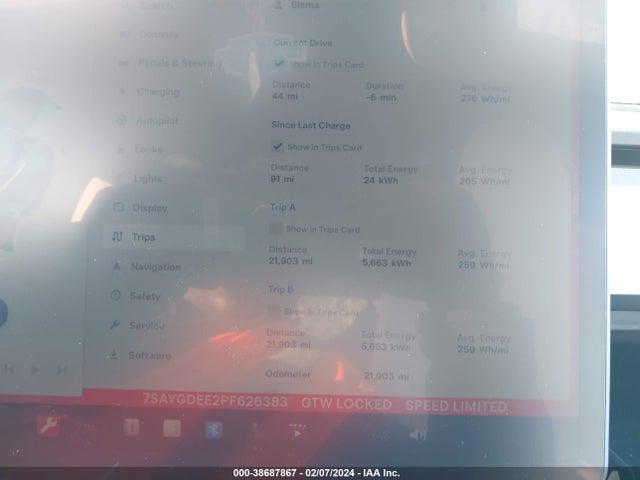 2023 TESLA MODEL Y 7SAYGDEE2PF626383 Photo 6