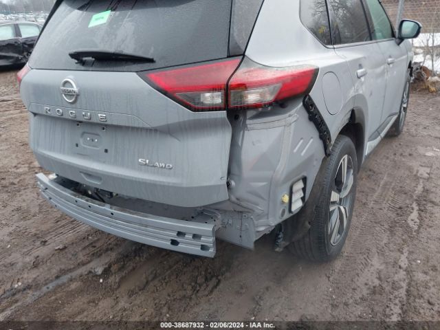 5N1AT3CB0MC692299 Nissan Rogue Sl Intelligent Awd