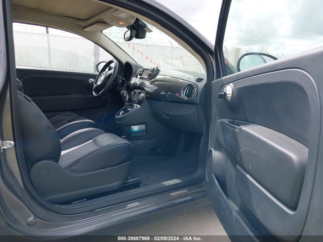 2017 FIAT 500C 3C3CFFER4HT698217 Photo 4