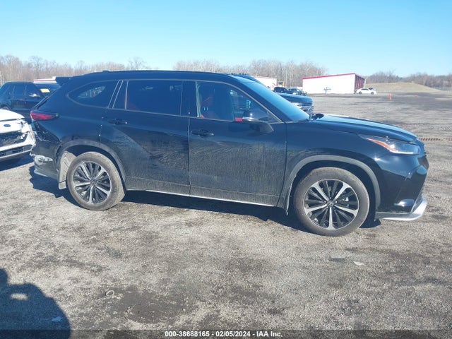 Toyota Highlander Xse 2022 5TDLZRBH6NS251409 Image 13